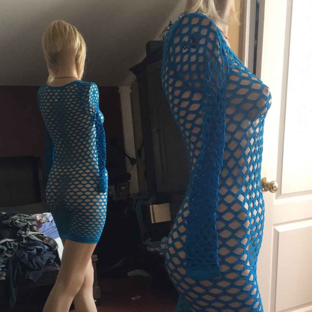 MESH - Picture 2 of 3